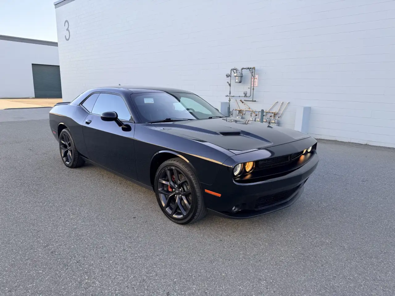 Dodge Challenger снимка Dodge Challenger