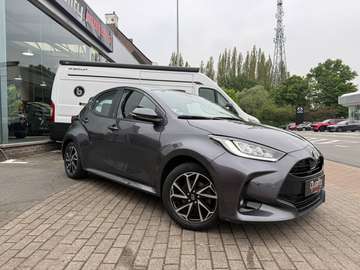 Yaris 1.5i HYBRID // ADAPTIEVE CRUISE CONTROLE // SFEERVERLICHTING