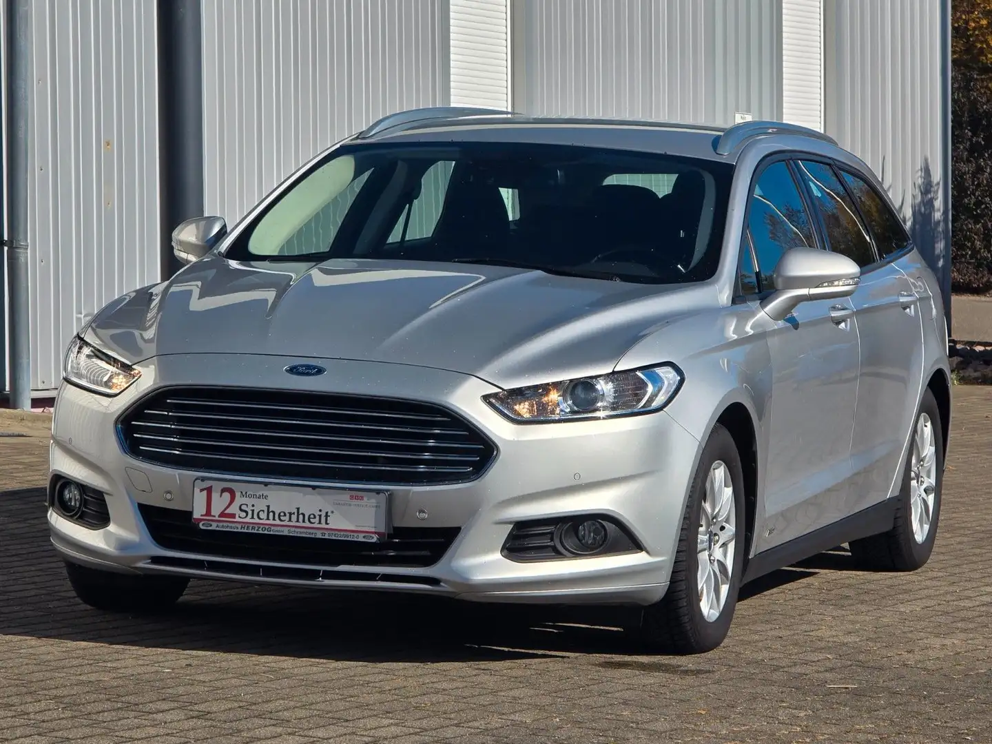 Ford Mondeo 2.0TDCi Business Edition AWD 4x4/NAVI/AHK Argent - 1
