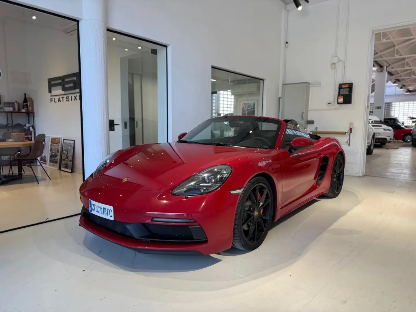 Porsche Boxster GTS PDK Rouge - 1