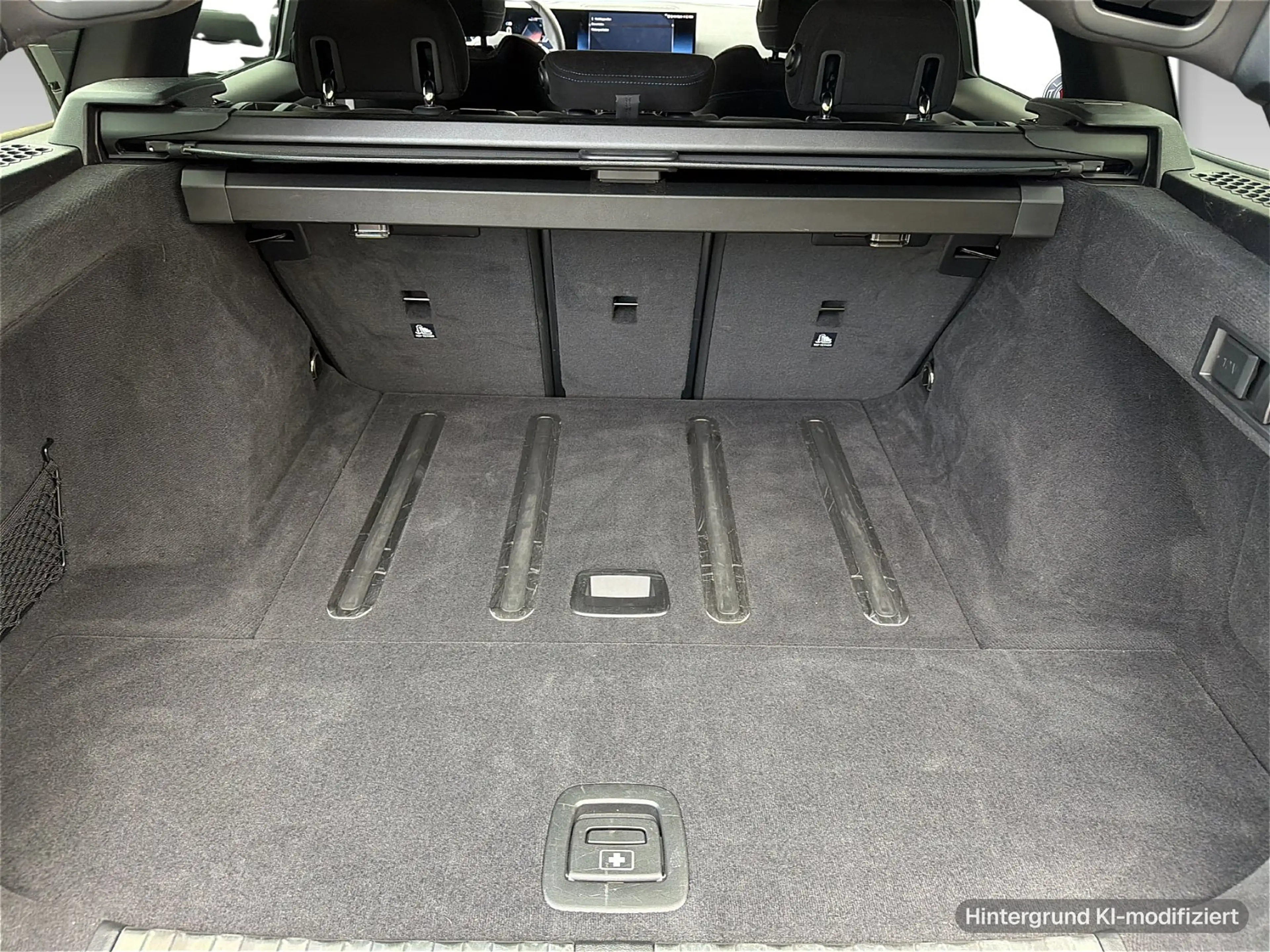 BMW 320 i Touring M Sportpaket 19" ACC HUD HiFi DAB LED Sh — photo 12