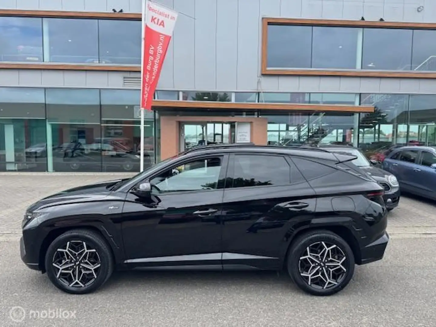 Hyundai TUCSON 1.6 T PHEV N Line Sky 4WD 65km Electr rijden hiern Zwart - 2