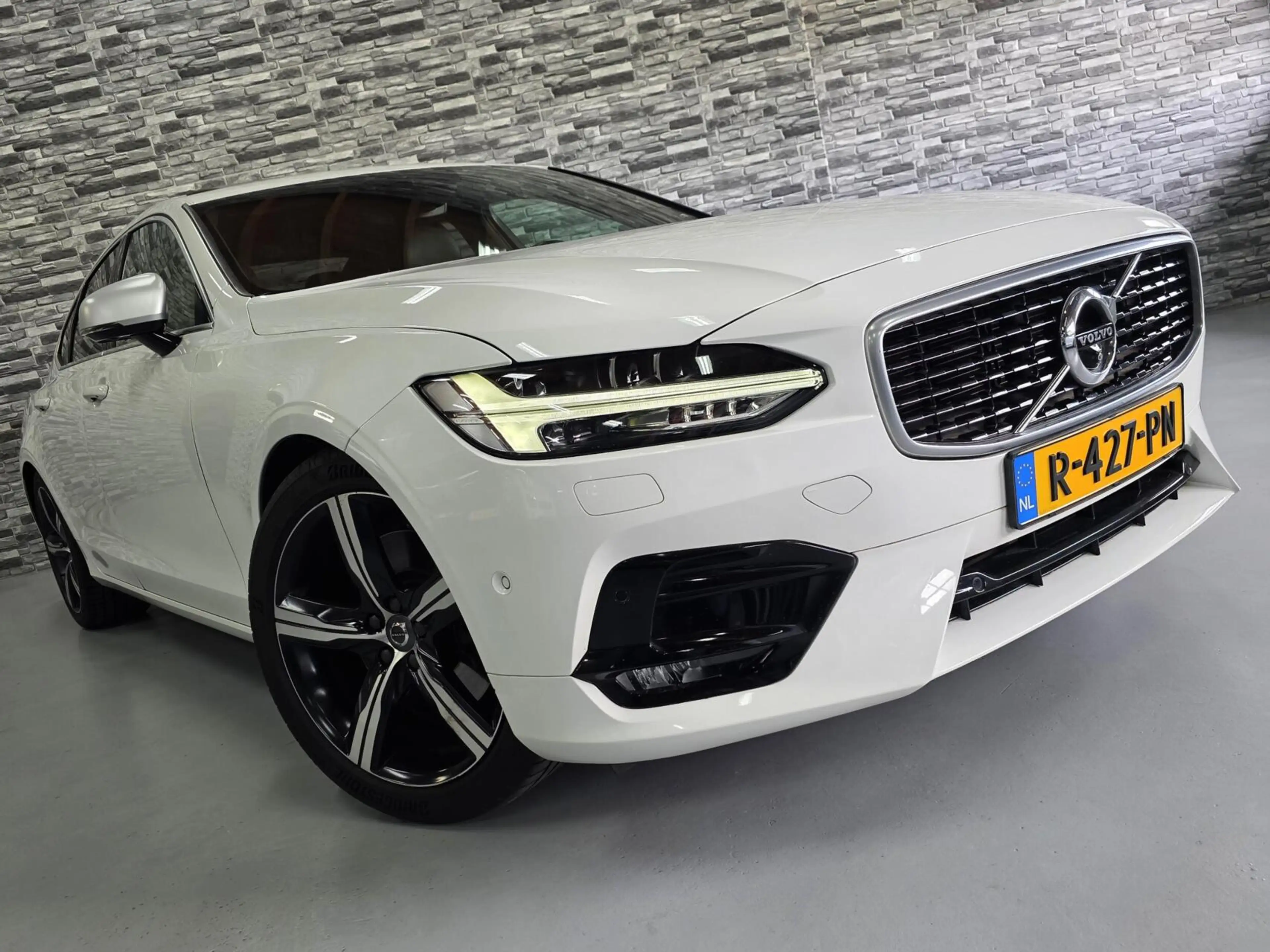 Volvo S90 2.0 T6 AWD Inscription R Design *320PK*Ice white*! — photo 44