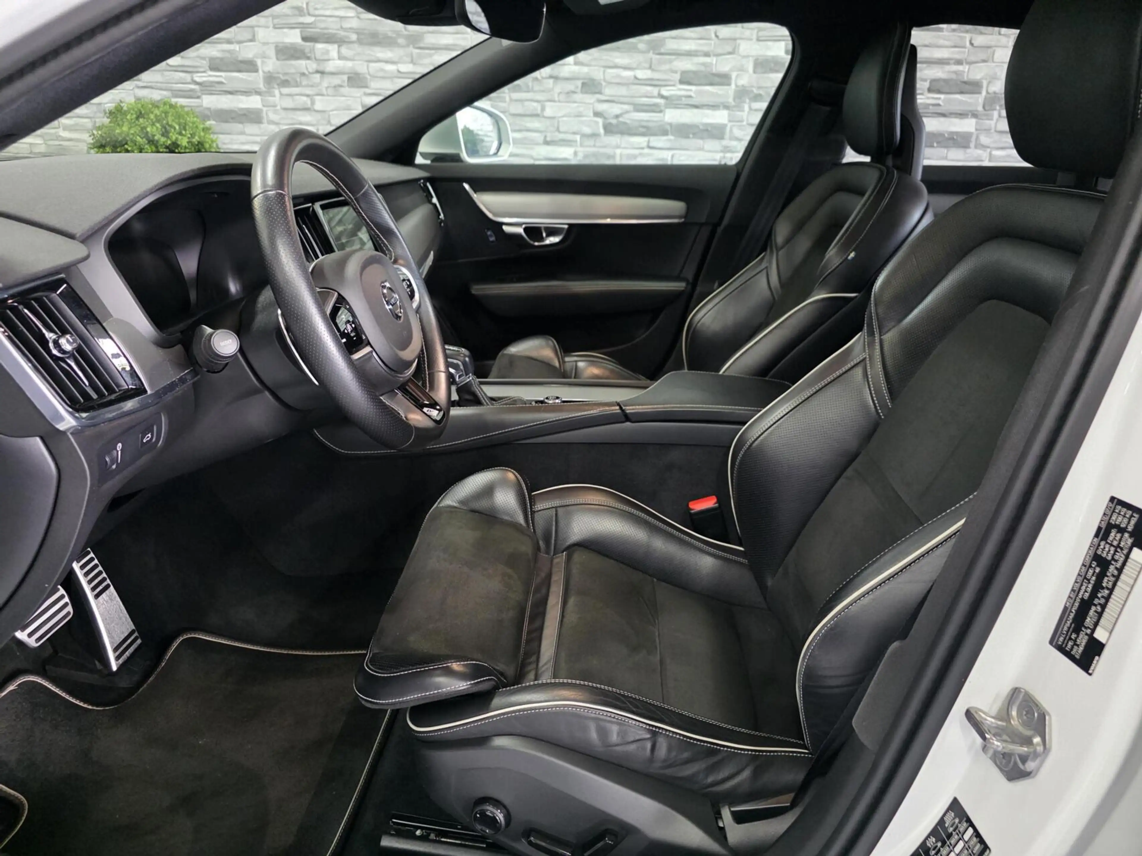 Volvo S90 2.0 T6 AWD Inscription R Design *320PK*Ice white*! — photo 12