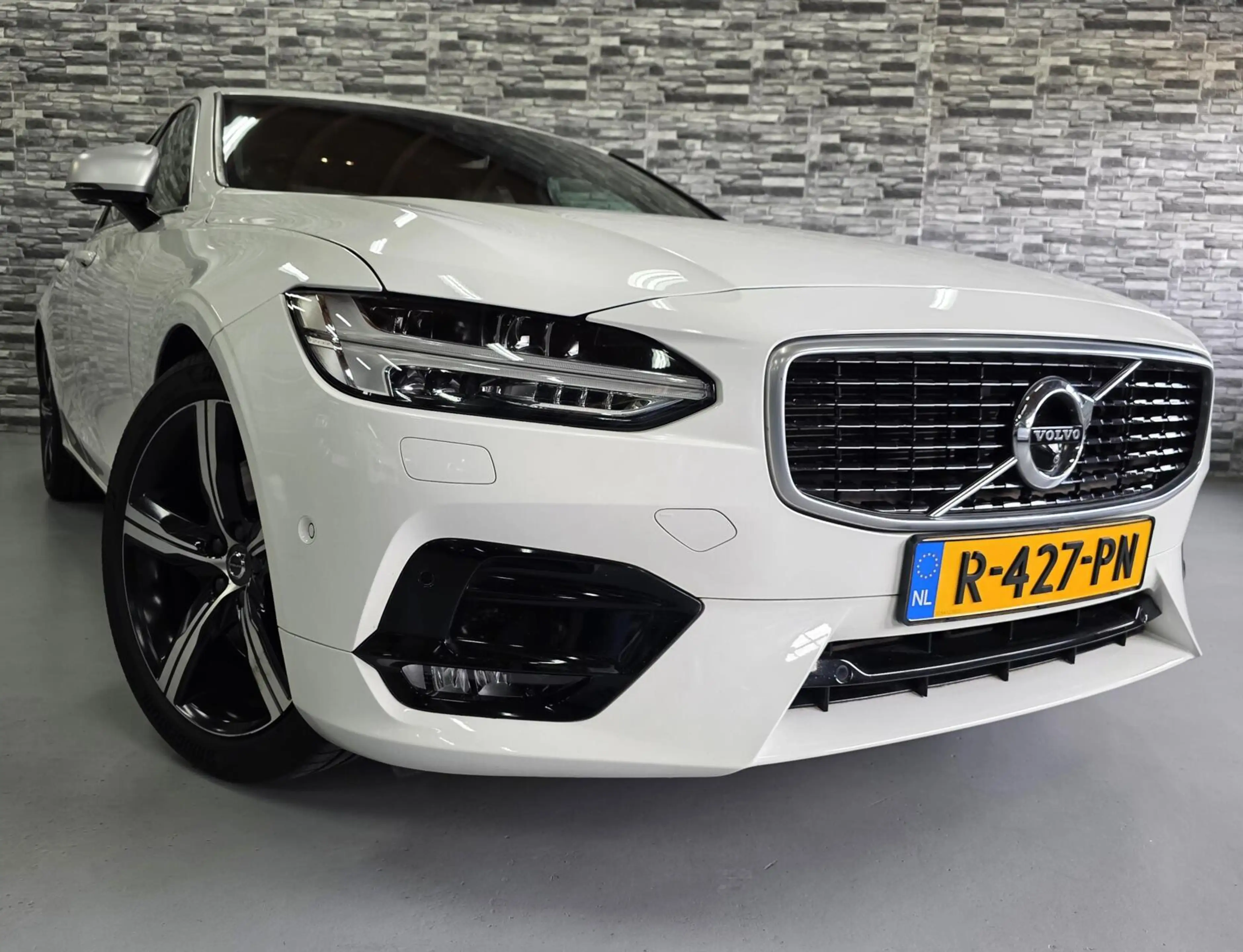 Volvo S90 2.0 T6 AWD Inscription R Design *320PK*Ice white*! — photo 40