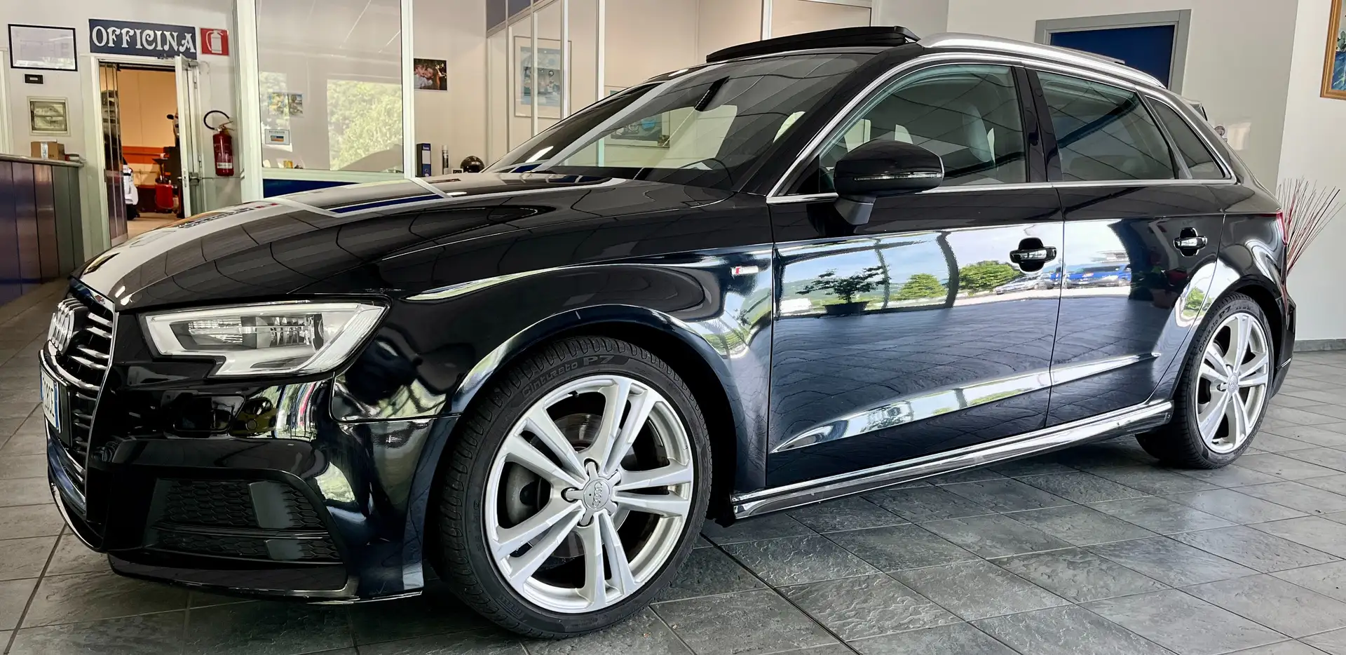 Audi A3 Sportback 2.0 tdi Sport quattro 184cv s-tronic Black - 2