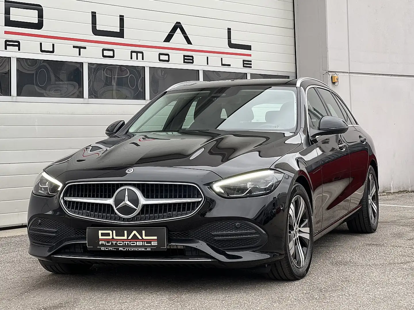 Mercedes-Benz C 200 d T Aut.|LED|DISTRONIC|NAVI|RFK|STZHZG Schwarz - 1