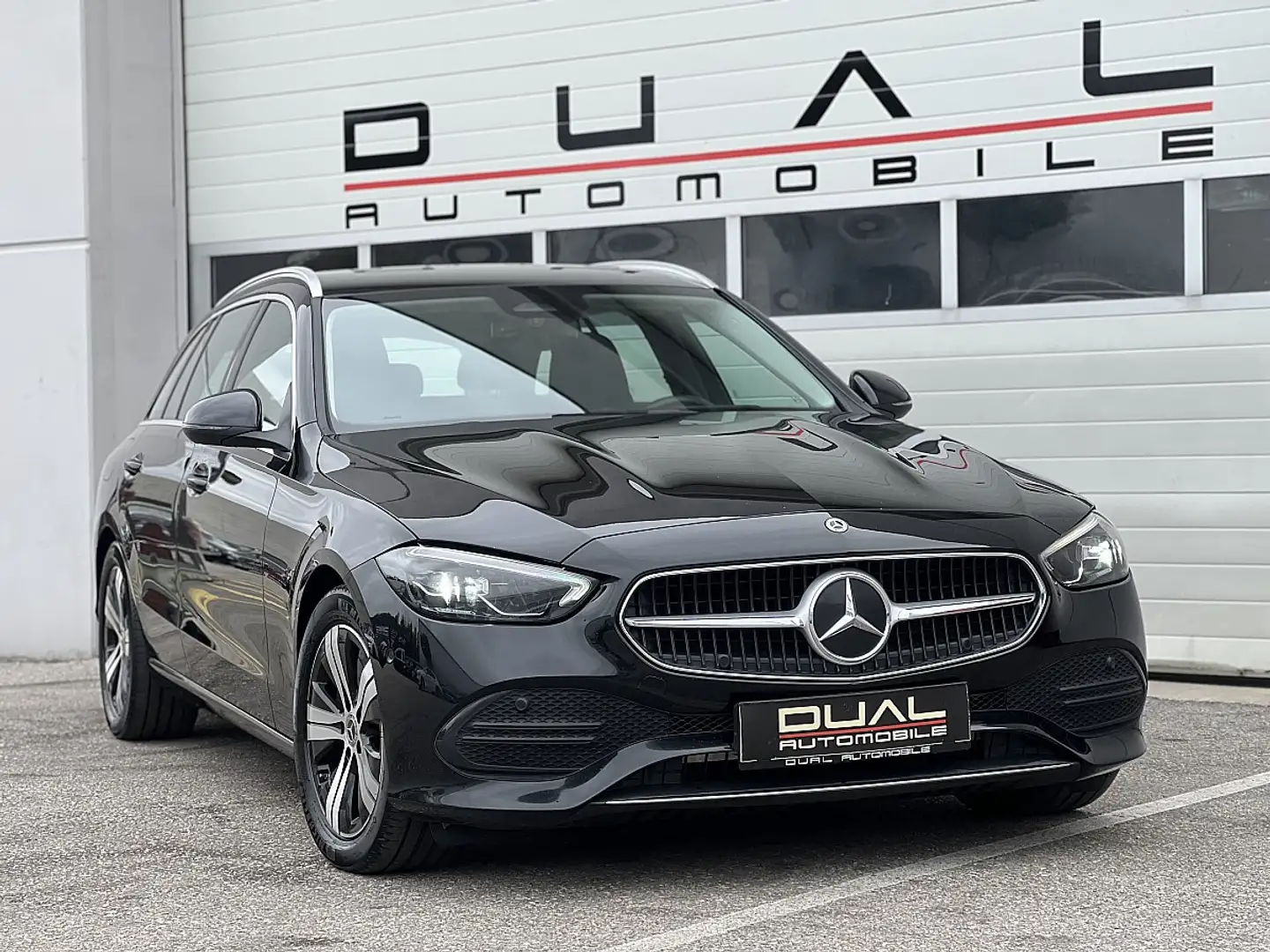 Mercedes-Benz C 200 d T Aut.|LED|DISTRONIC|NAVI|RFK|STZHZG Schwarz - 2