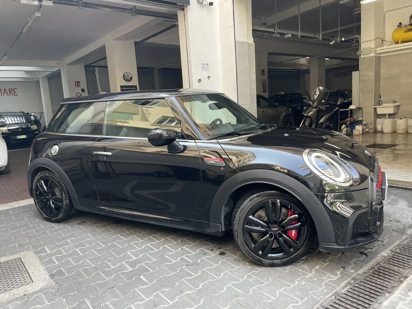 MINI John Cooper Works 3p 2.0 JCW Essential auto Nero - 2