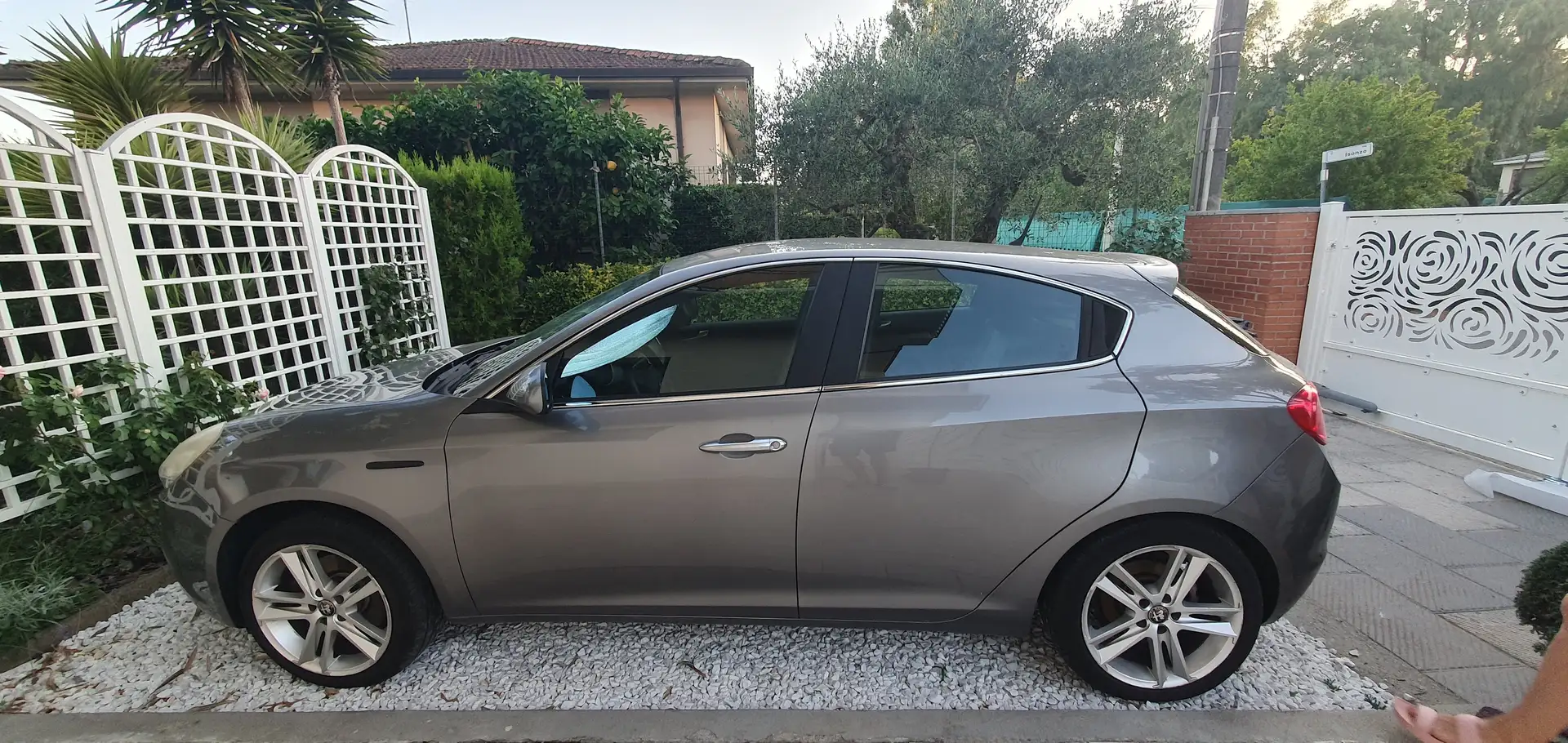 Alfa Romeo Giulietta Giulietta 1.4 t. m.air Distinctive 170cv - 1