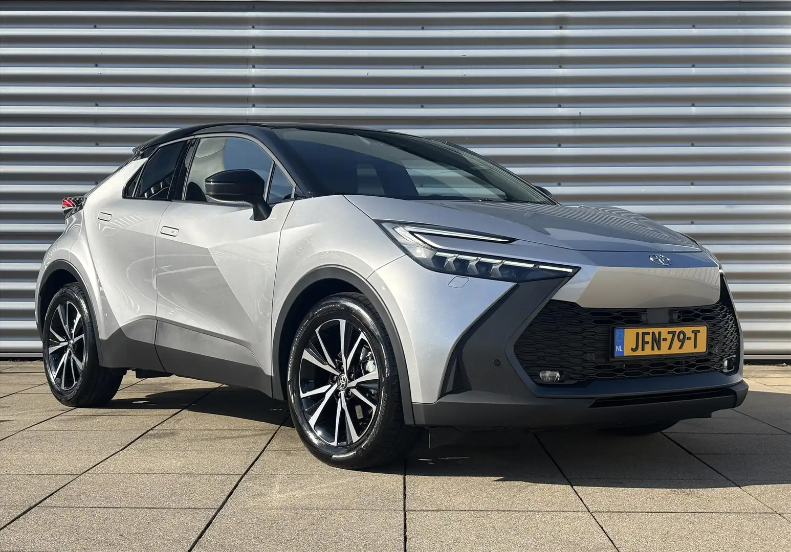 Toyota C-HR 1.8 Hybrid 140pk CVT Automaat Business Plus Groot Gris - 2