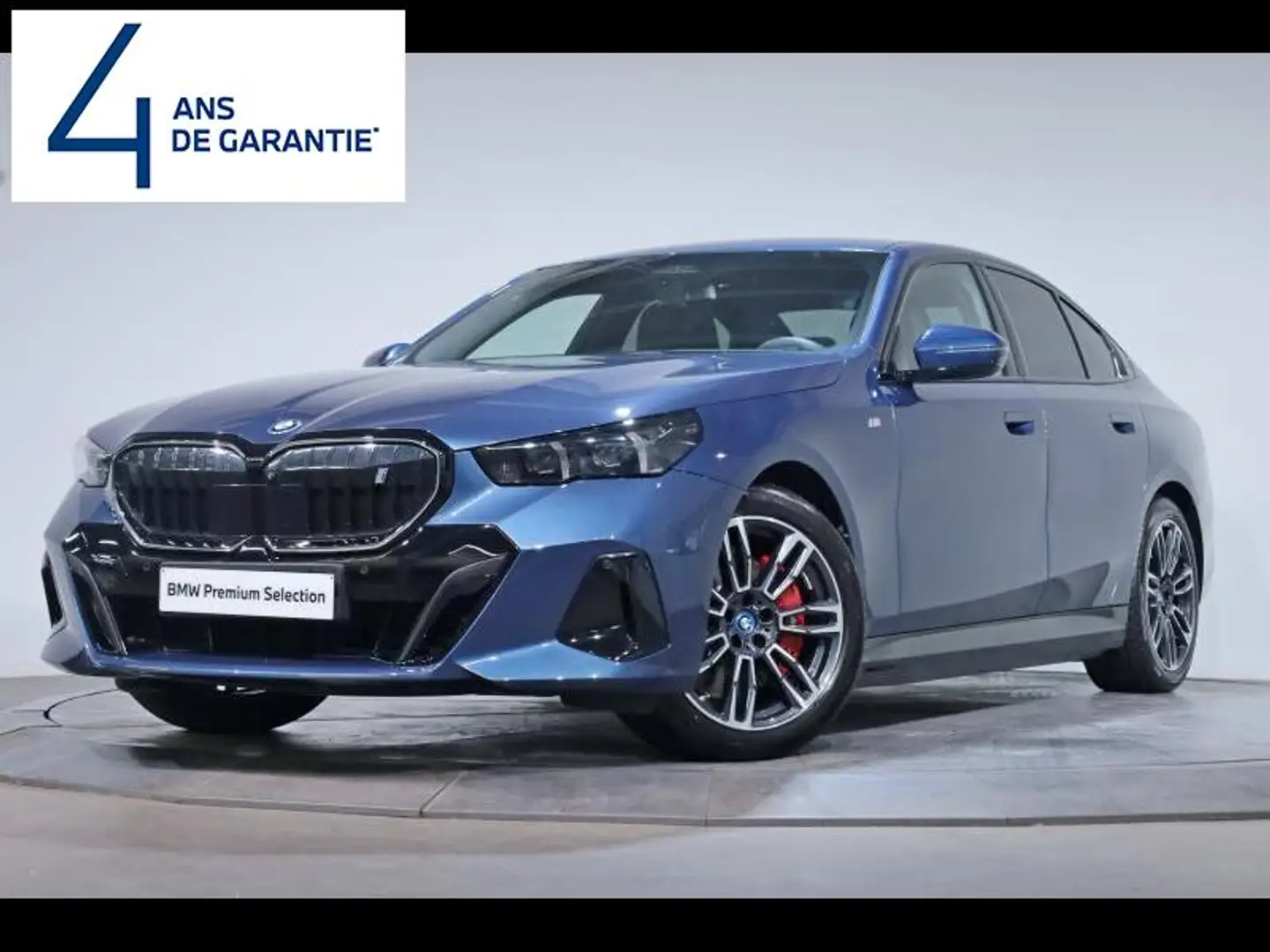 BMW i5 eDrive40 Berline Kit M Sport Bleu - 1