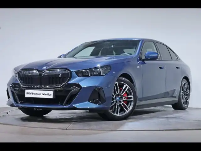 BMW i5 eDrive40 Berline Kit M Sport