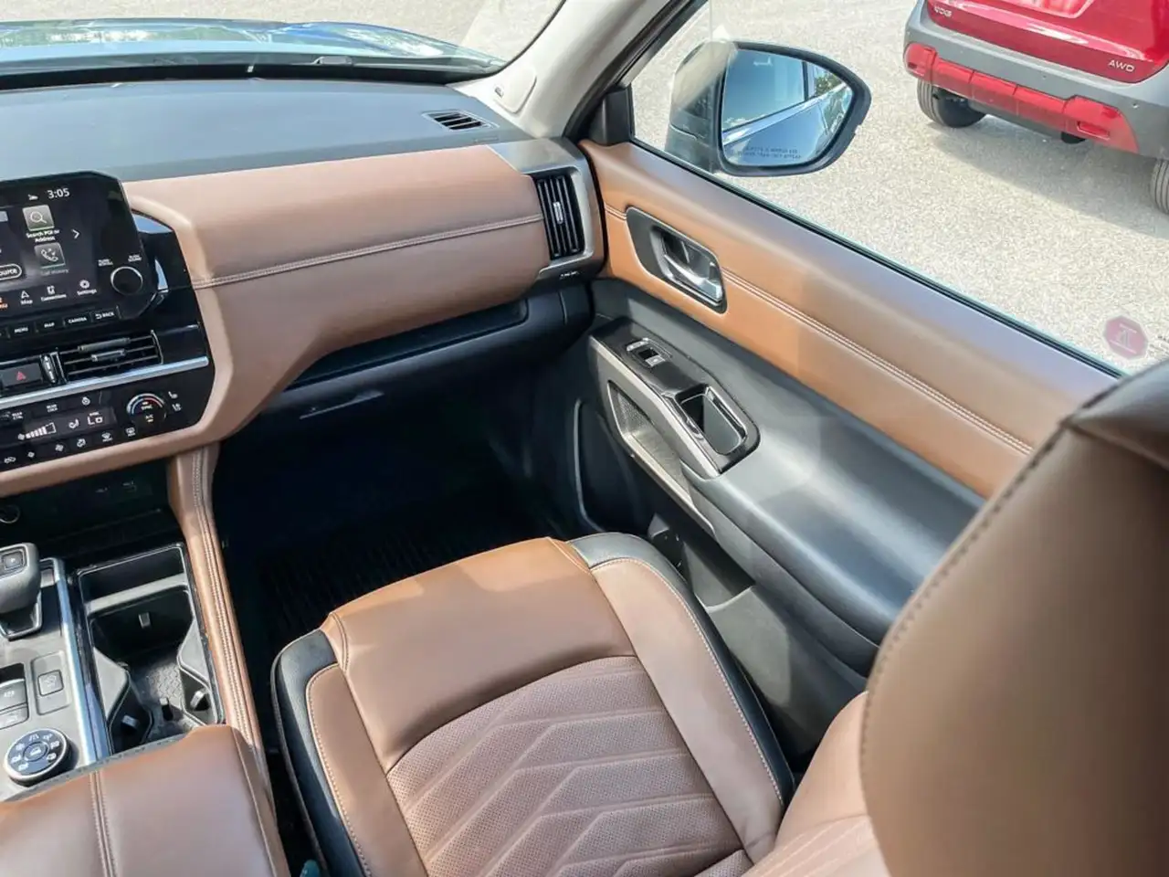Nissan Pathfinder photo Nissan Pathfinder