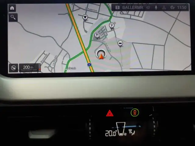 BMW 1 Series view 12