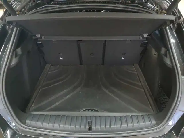 BMW 1 Series view 15