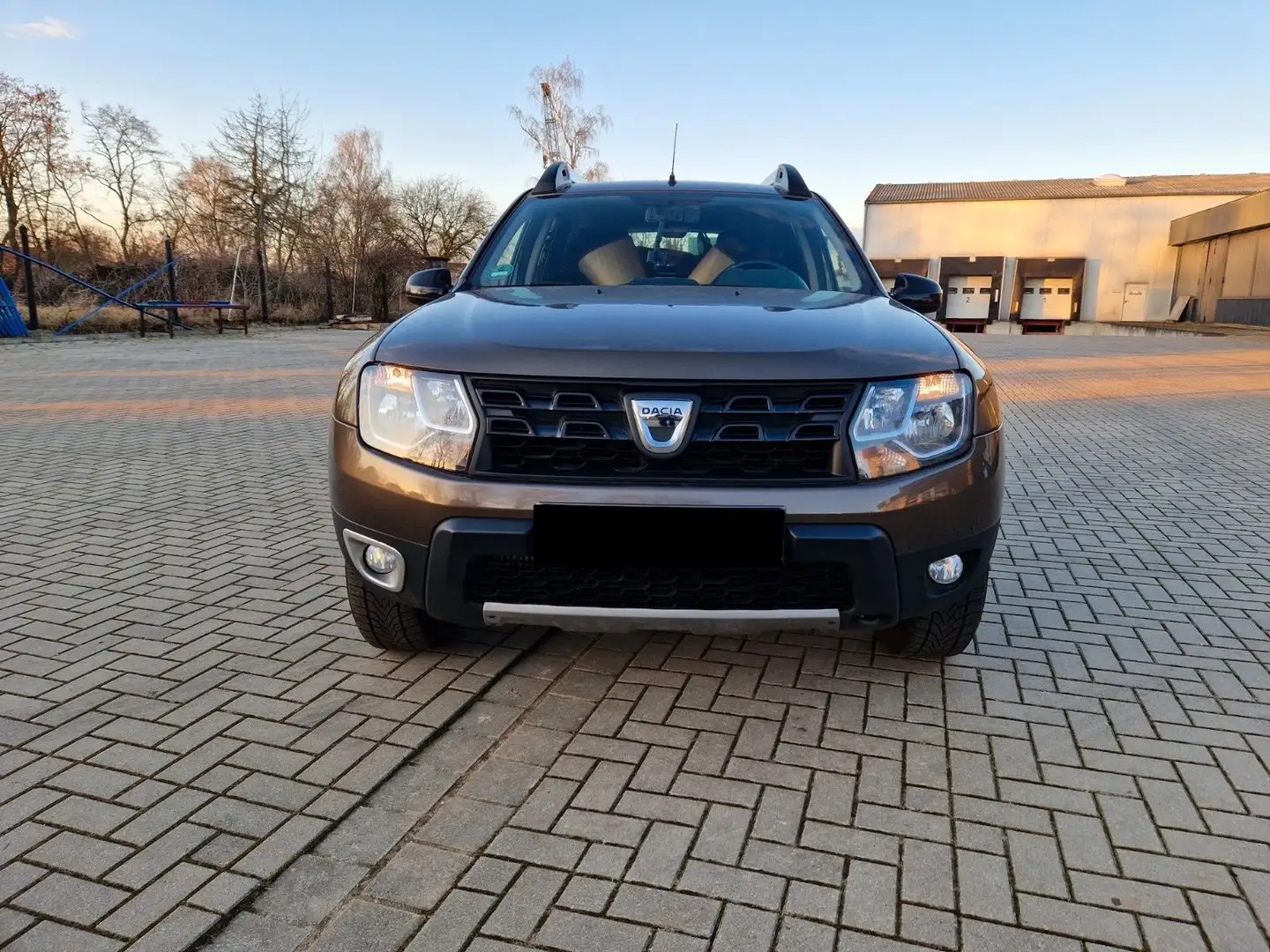 Dacia Duster Duster TCe 125 4x2Laureate Braun - 1