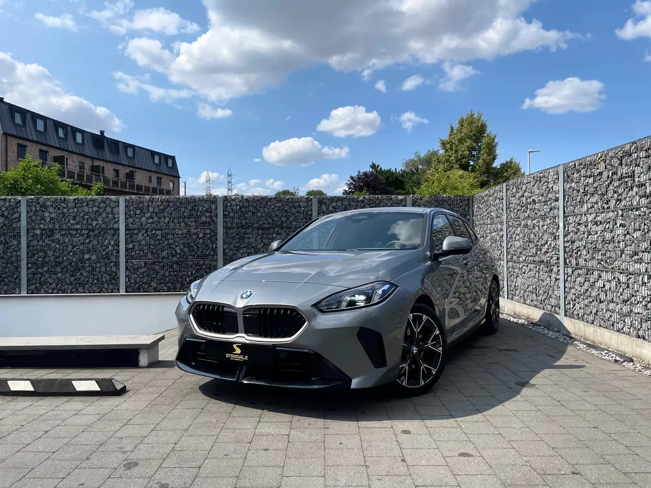 BMW 120