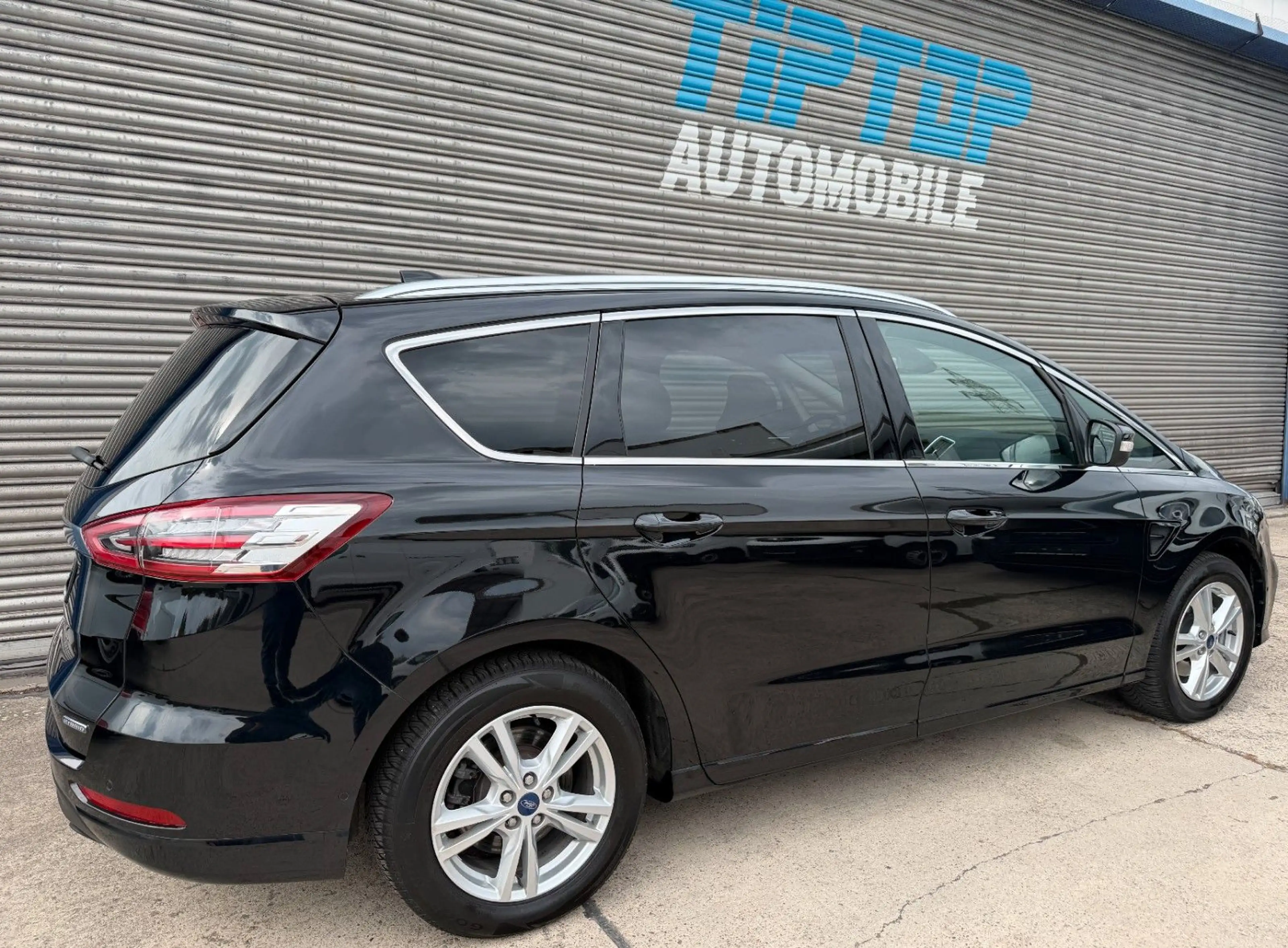 Ford S-Max Hybrid Titanium*7-SITZE*NAVI*AHK*KAMERA* — photo 5