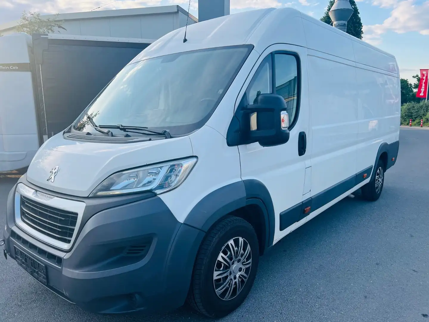 Peugeot Boxer Kasten Hochraum 435 L4H2 Pro Avantage Plus Blanco - 1