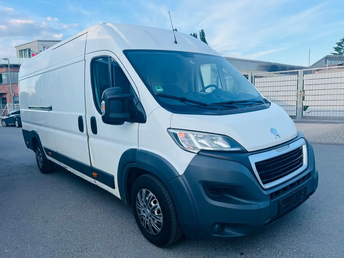 Peugeot Boxer Kasten Hochraum 435 L4H2 Pro Avantage Plus Blanco - 2