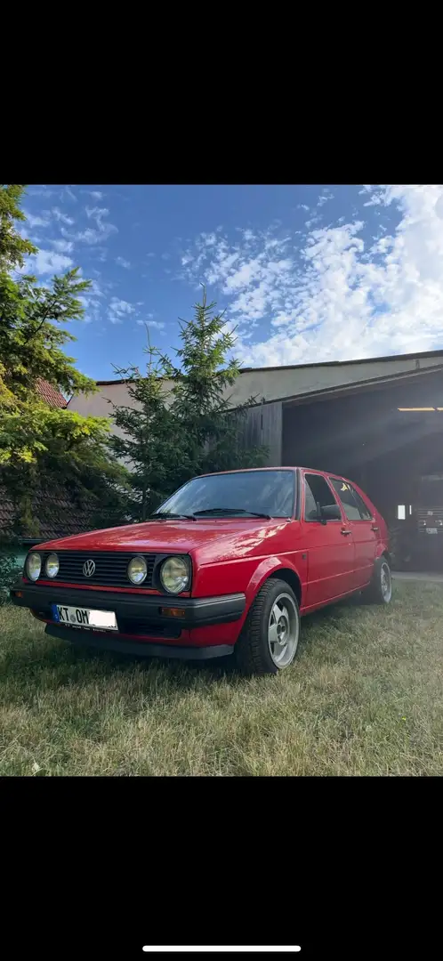 Volkswagen Golf - 1