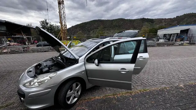 Peugeot 307
