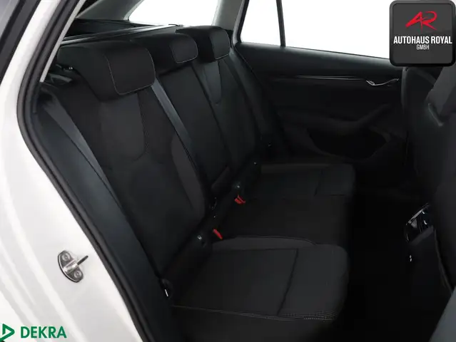 Skoda Octavia view 13