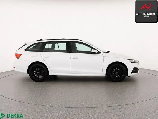 Skoda Octavia view 6