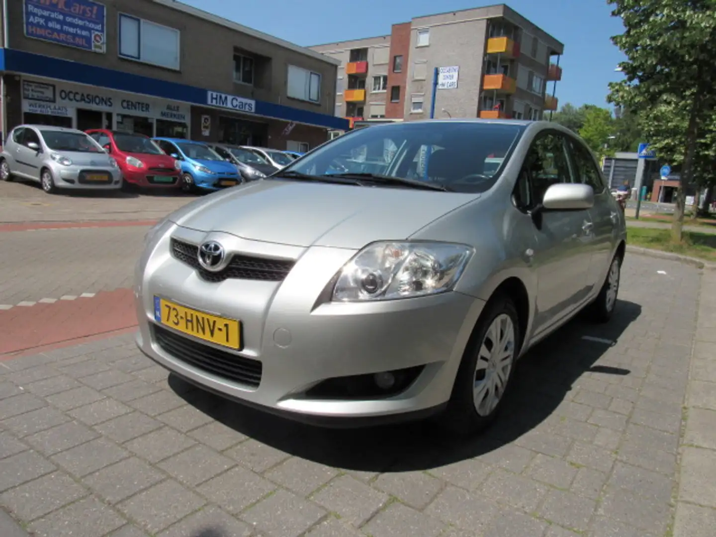 Toyota Auris 1.6 16V VVT-I 5DR Clima/Cruise/Navi etc Gris - 1