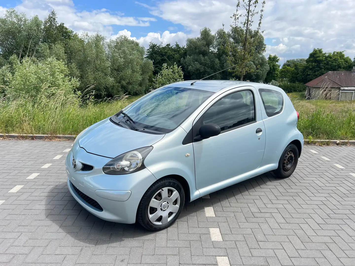 Toyota Aygo 1.0i VVT-i Ezüst - 1