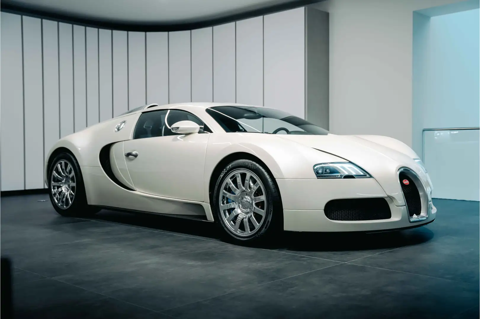 Bugatti Veyron 16.4 Alb - 1