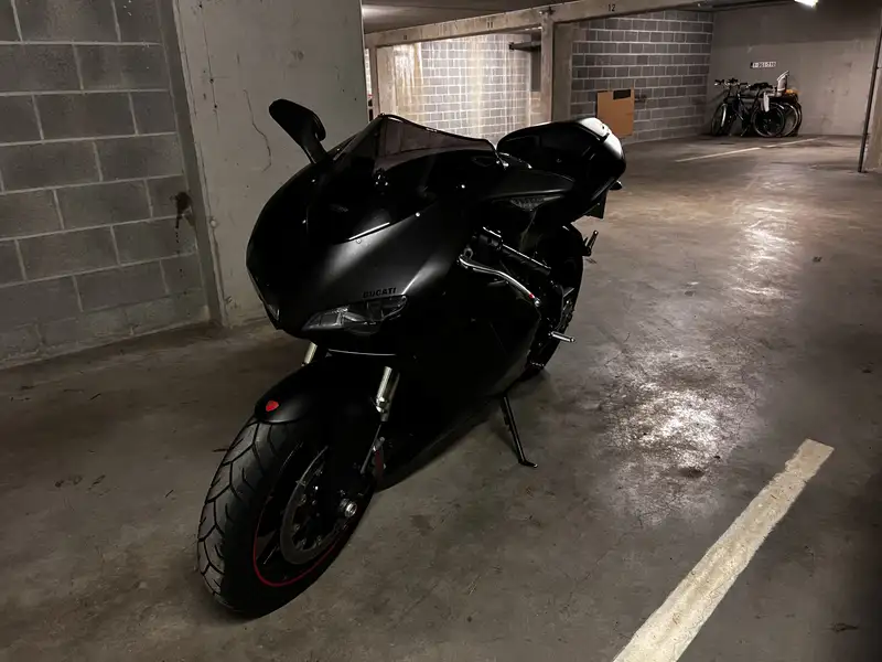 Ducati 848 - foto 2