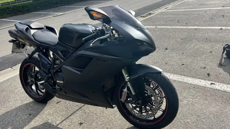 Ducati 848 - foto 5