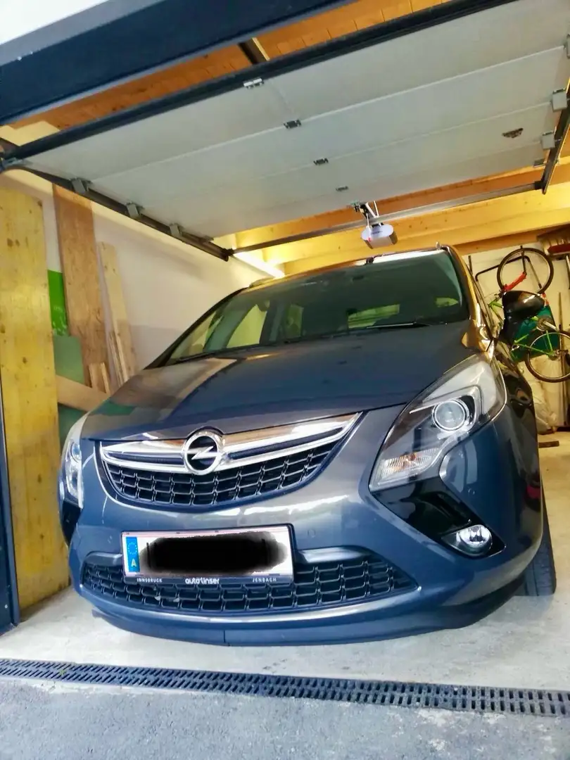 Opel Zafira Tourer 1,6 CDTI Ecotec Cool&Sound Start/Stop - 2