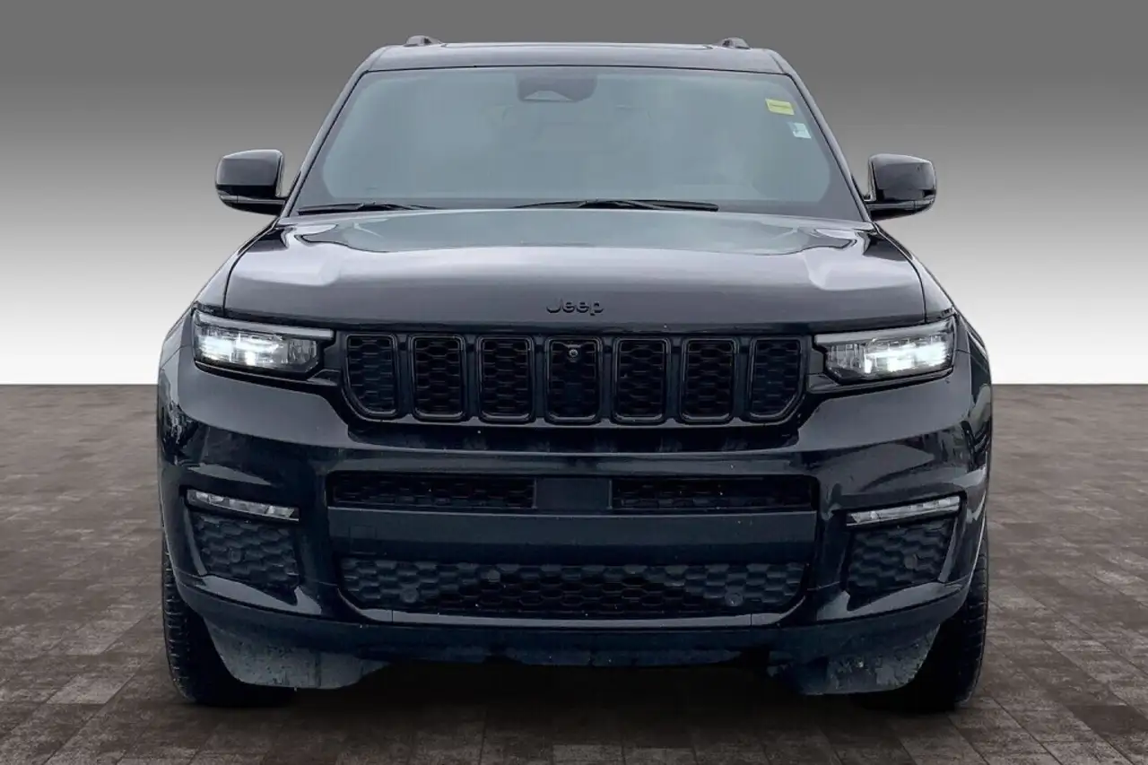 Jeep Grand Cherokee снимка Jeep Grand Cherokee