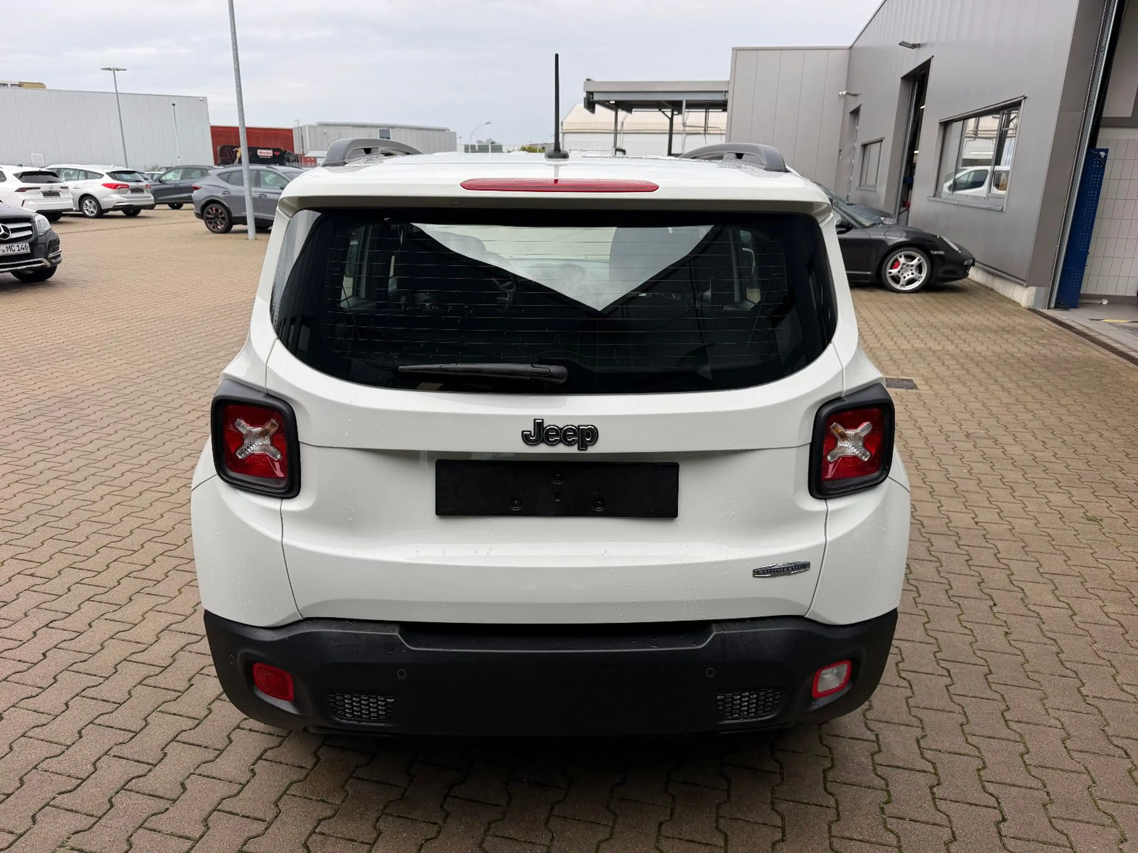 Jeep Renegade 1.4 Longitude FWD Automatik — photo 7
