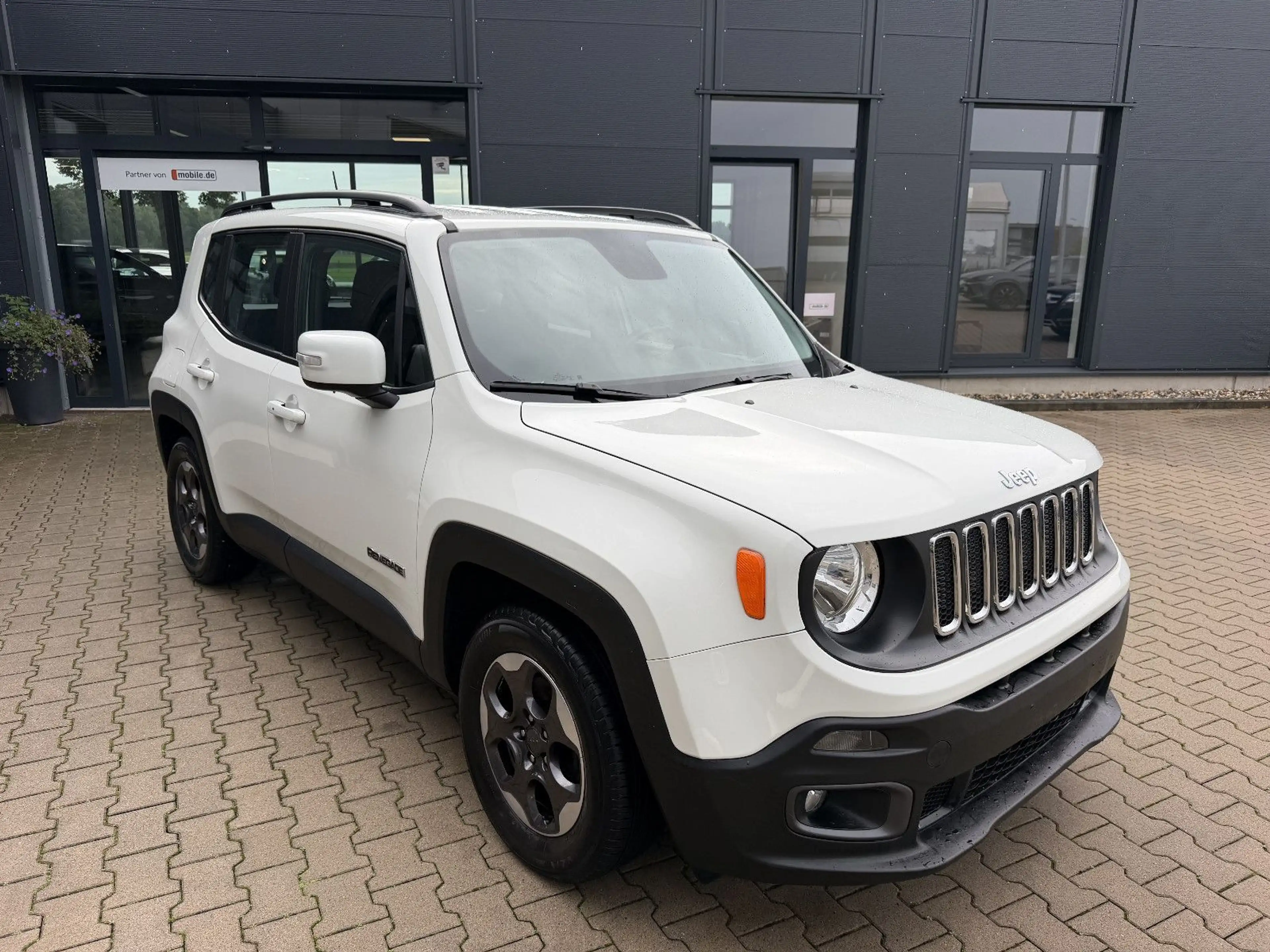 Jeep Renegade 1.4 Longitude FWD Automatik — photo 11