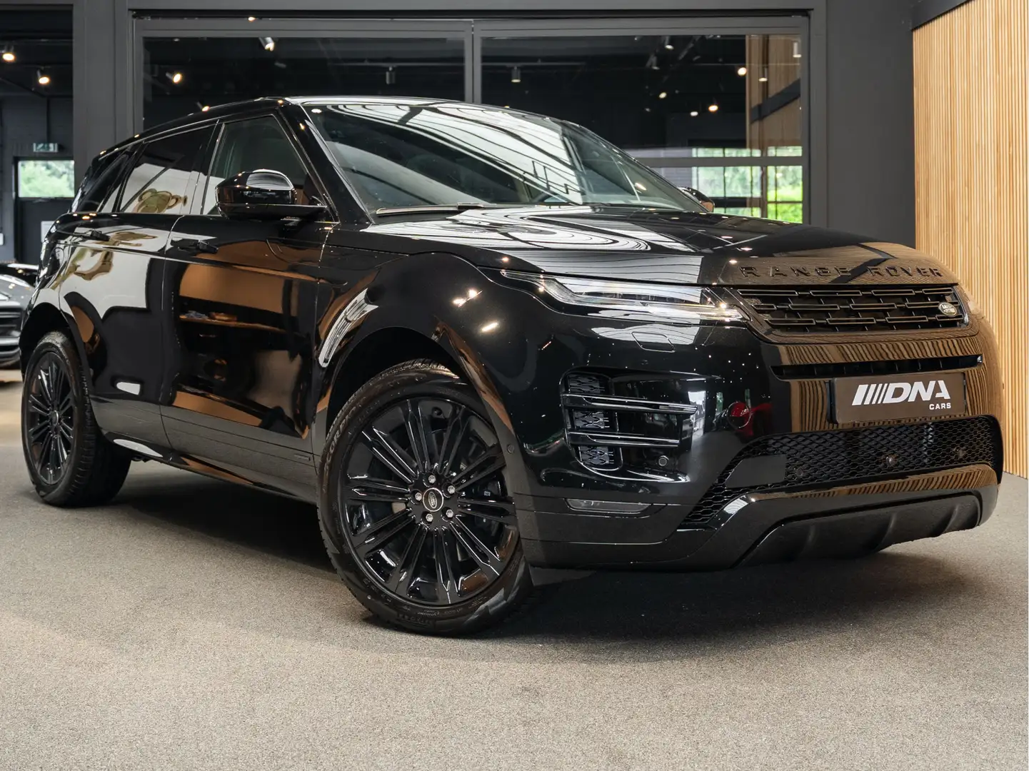 Land Rover Range Rover Evoque P270e Autobiography 1.5 P270e PHEV AWD Autobiograp Schwarz - 1