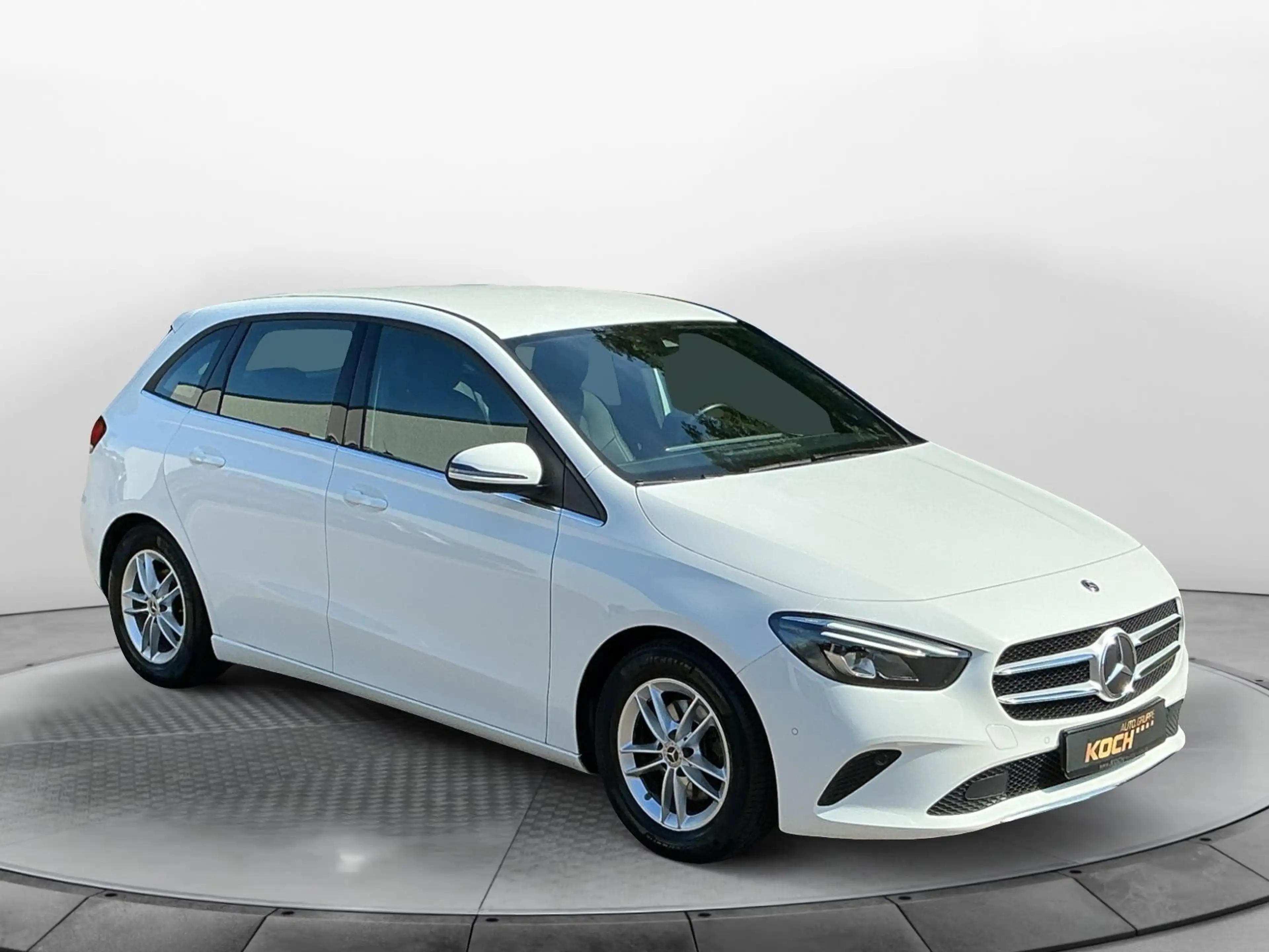 Mercedes-Benz B 180 Style LED Navi — photo 5