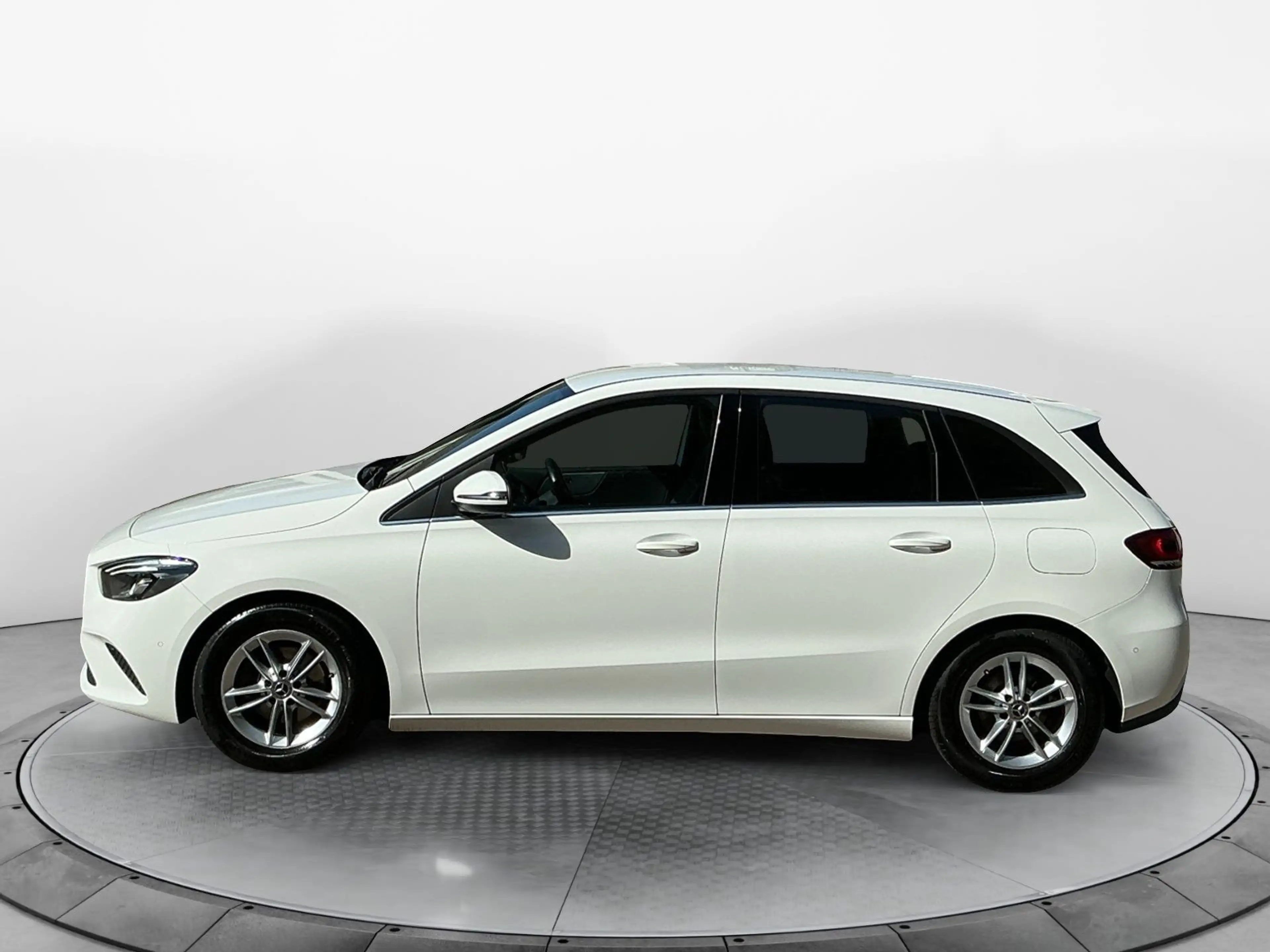 Mercedes-Benz B 180 Style LED Navi — photo 3