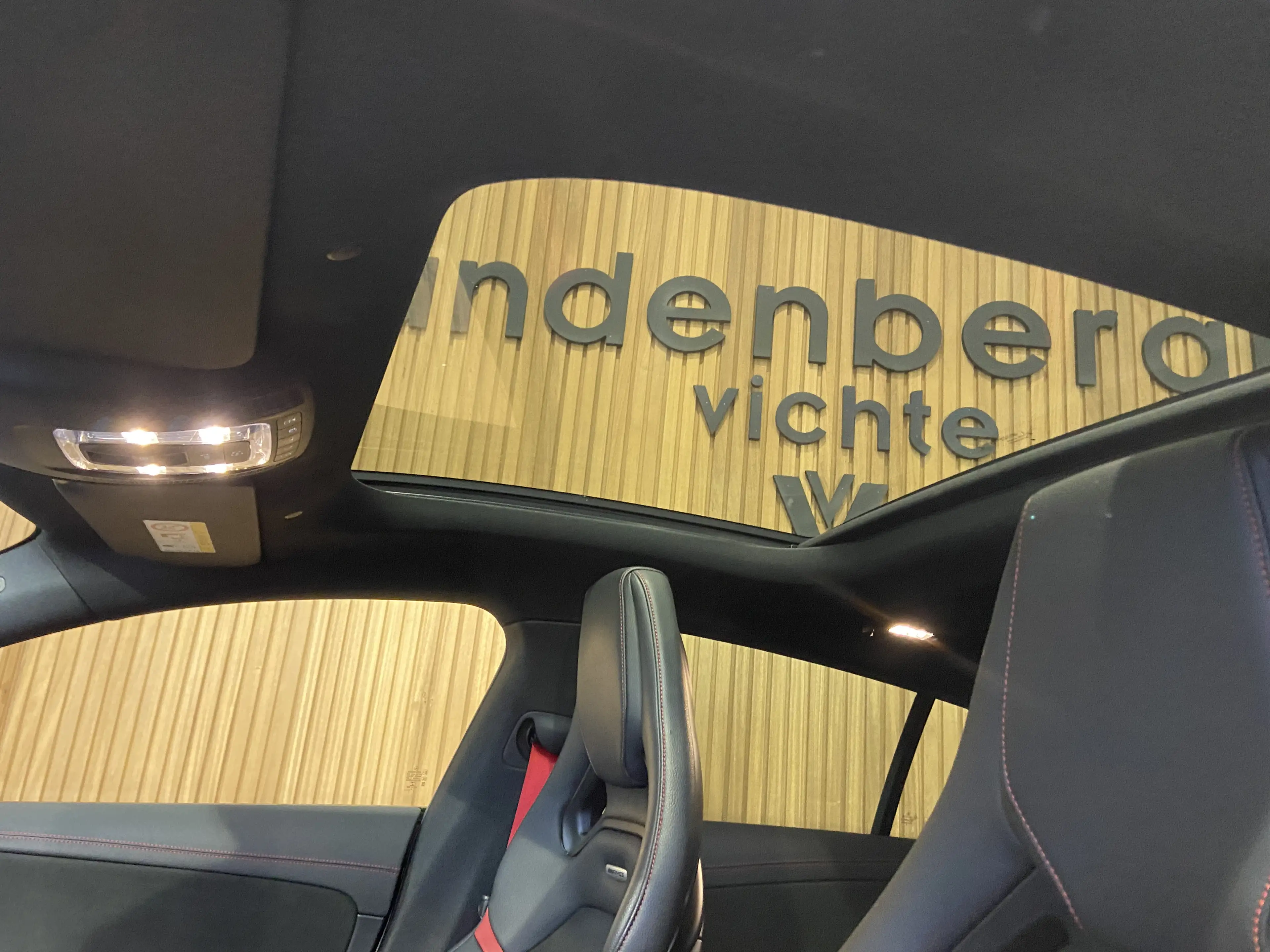 Mercedes-Benz CLA 45 AMG CLA 45 S 4-M performance seats dodehoek 360°camera — photo 6
