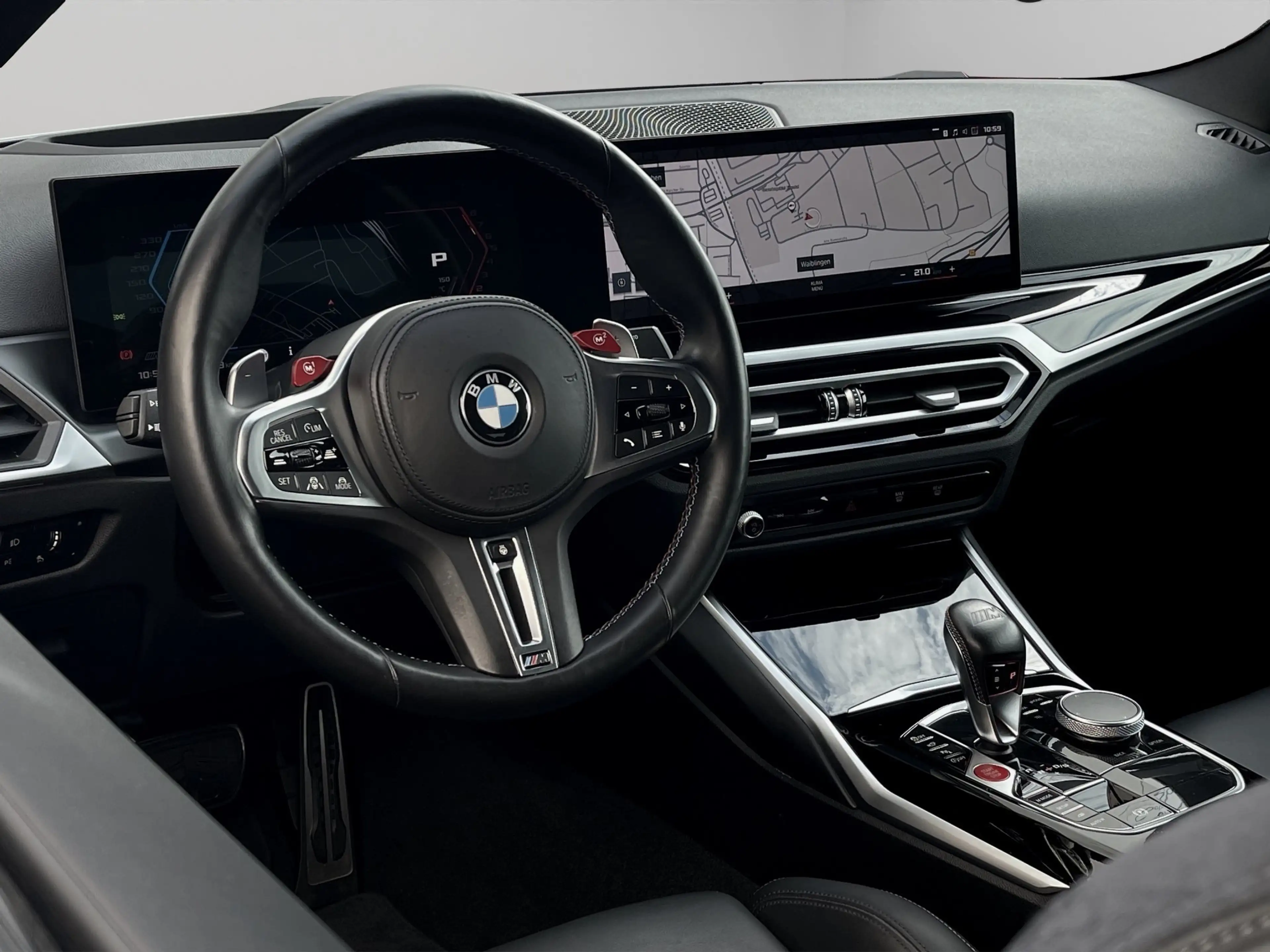 BMW M4 Competition M xDrive Coupé — photo 7