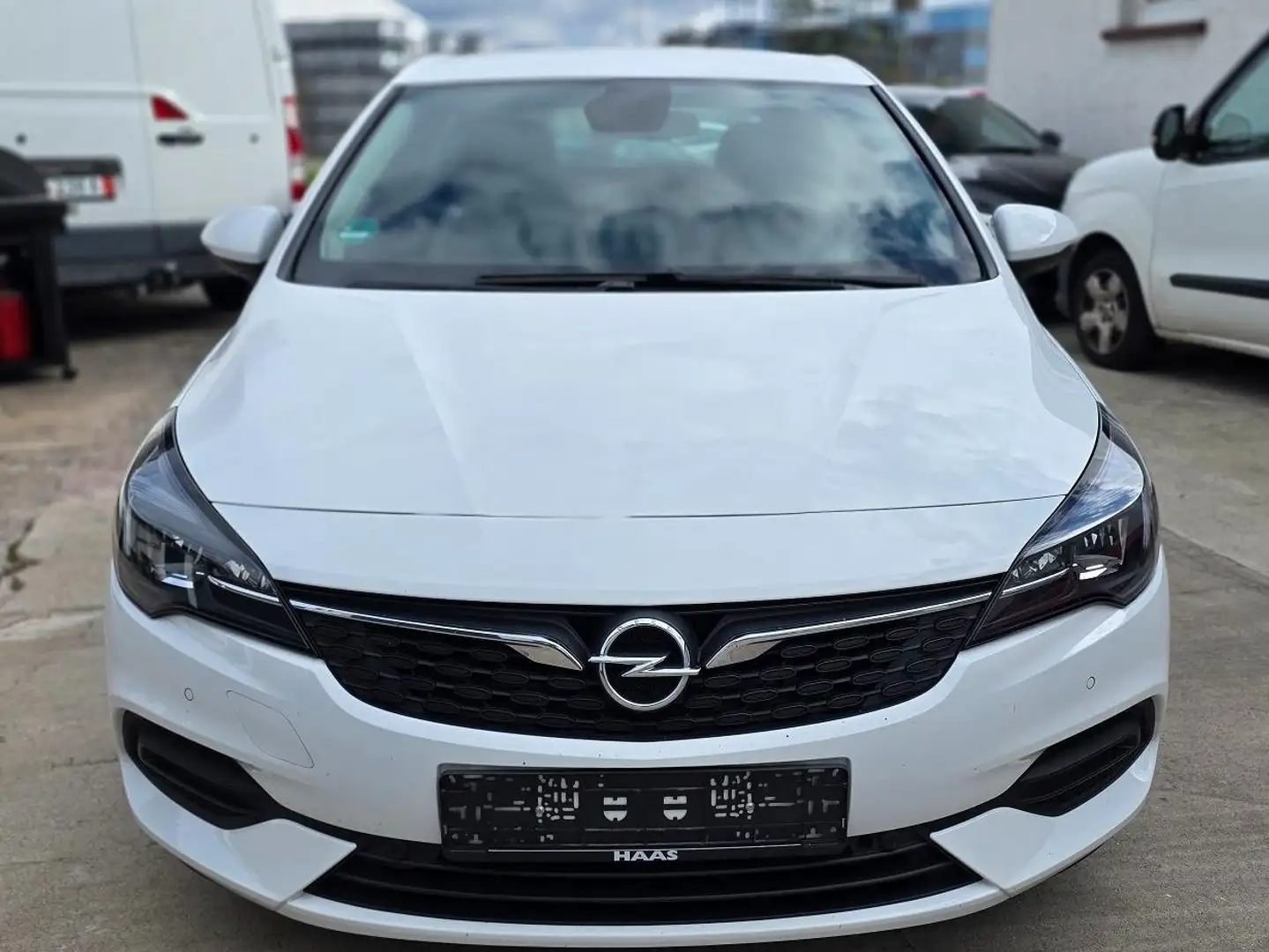 Opel Astra Astra 1.2 * PDC Vo+Hi * KAM * LED * Stzhg * Weiß - 2