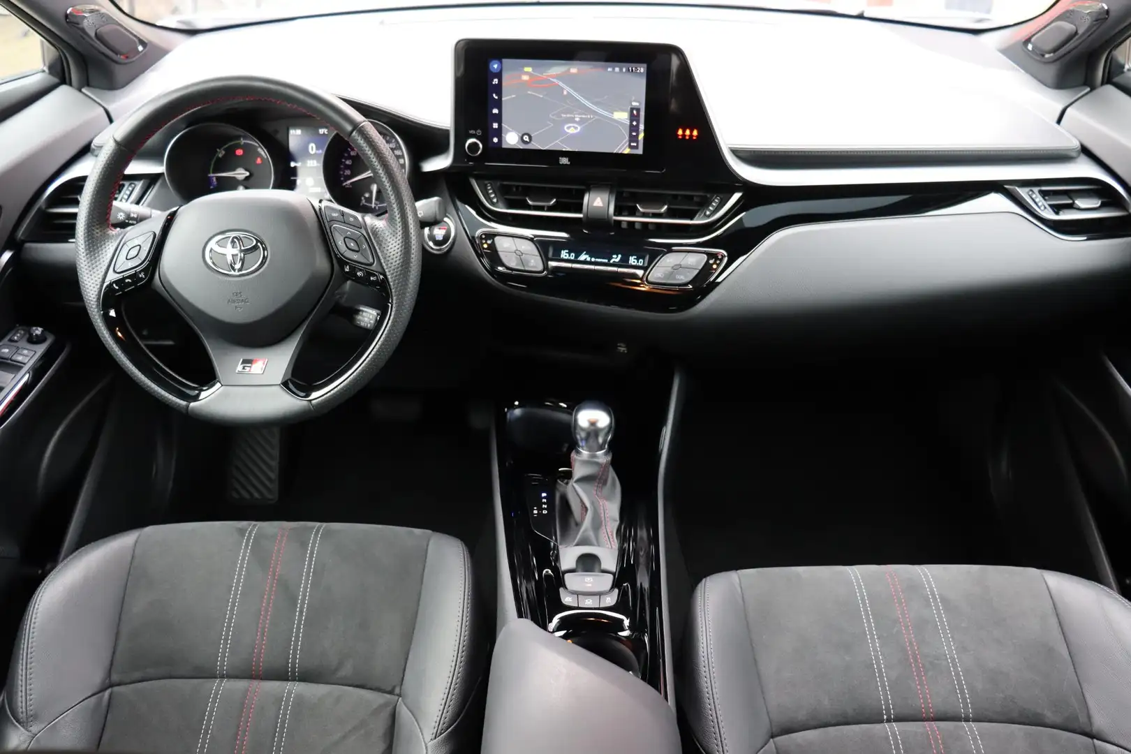 Toyota C-HR 2.0 Hybrid GR-Sport, Premium Pack, Blind Spot Grijs - 2