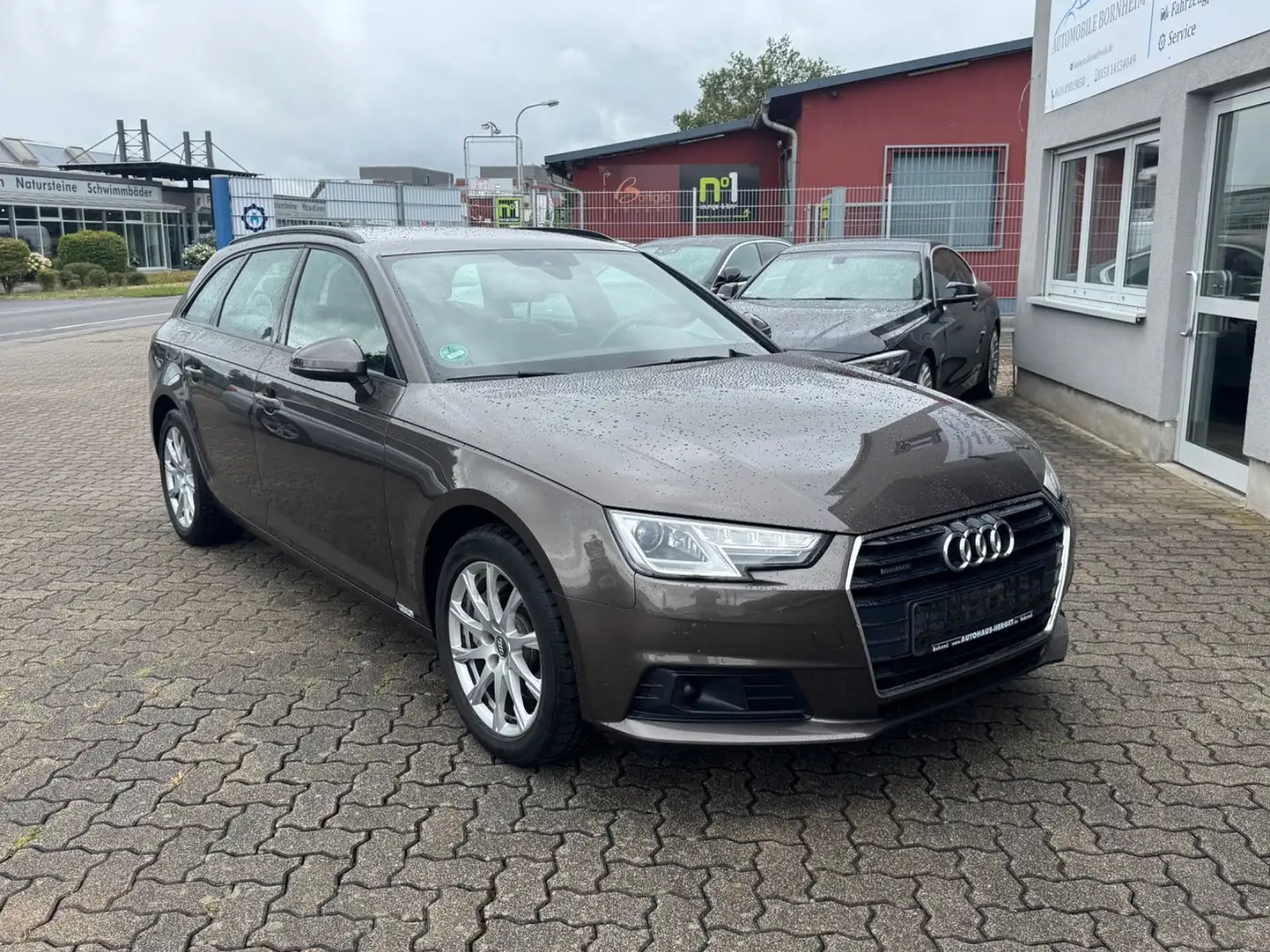 Audi A4 Avant quattro*STANDHZ*PDC*SHZ*StartStop* Bruin - 2