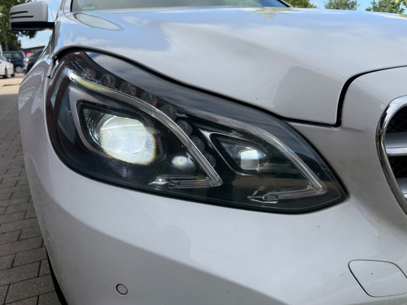 Mercedes-Benz E 350 T Avantgarde 4Matic *LED*SHD*PDC*AHK* — photo 10