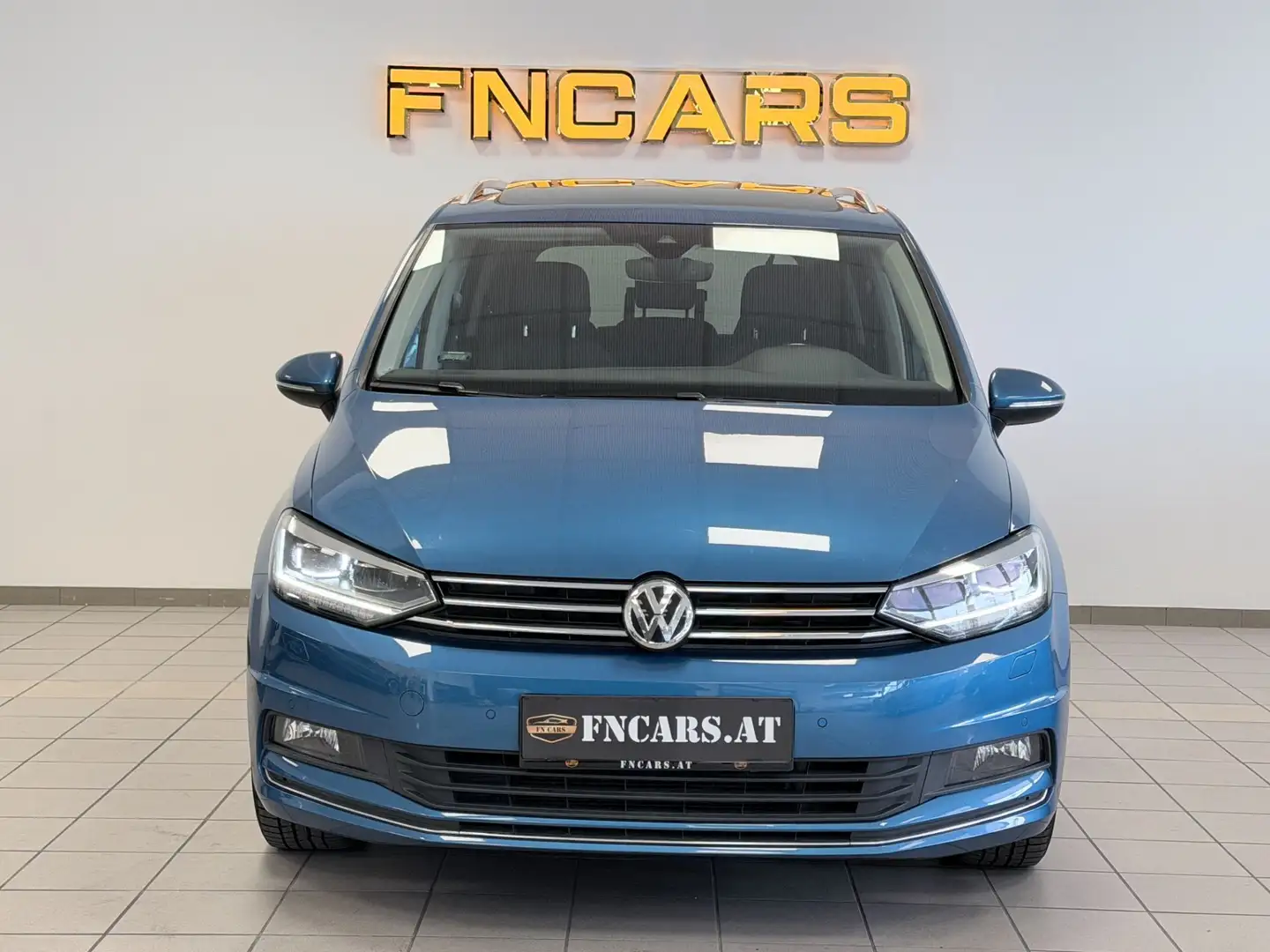Volkswagen Touran Highline 2,0 TDI DSG // 7 Sitze // AHK // Vollaus Blau - 2
