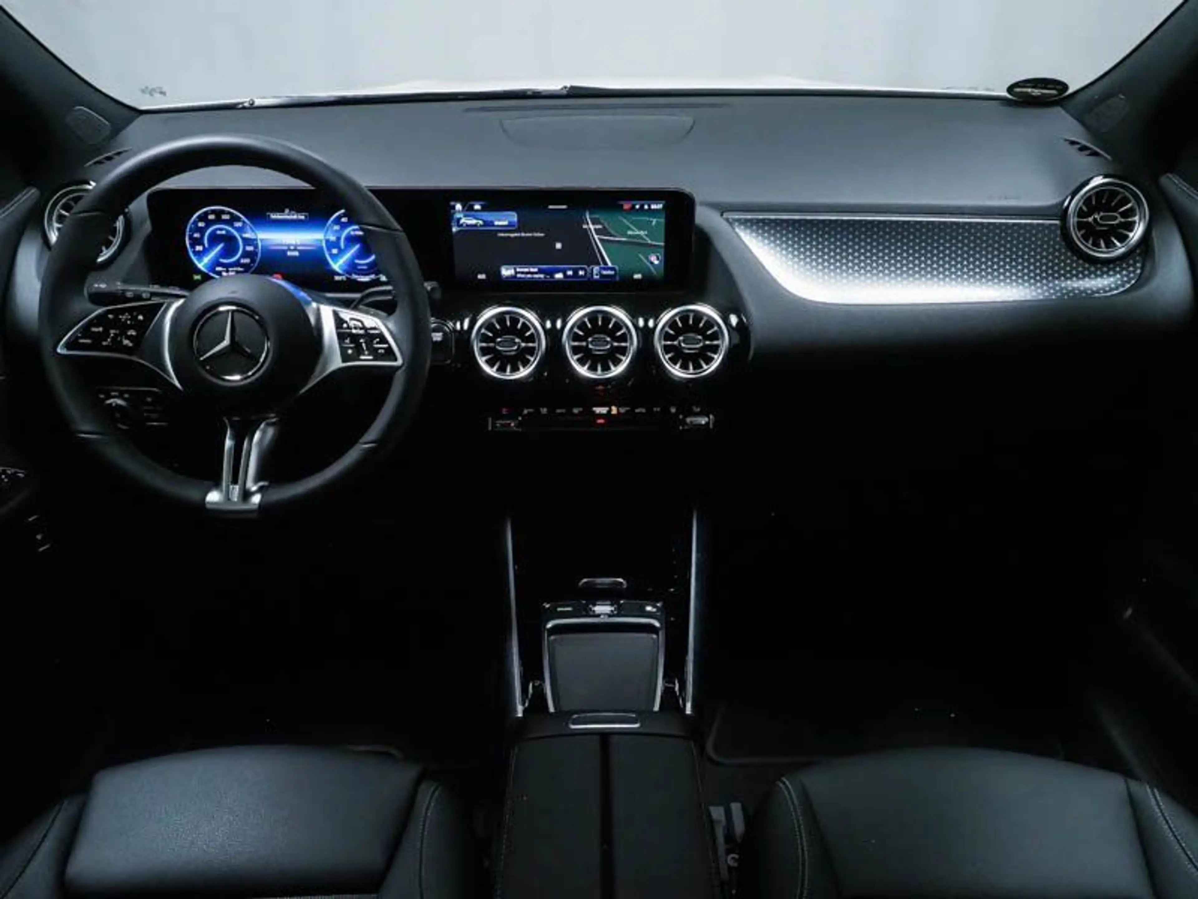 Mercedes-Benz EQA 300 4M PROGRESSIVE ADV+TOTW+360°+WI-PA+VZA++ — photo 5