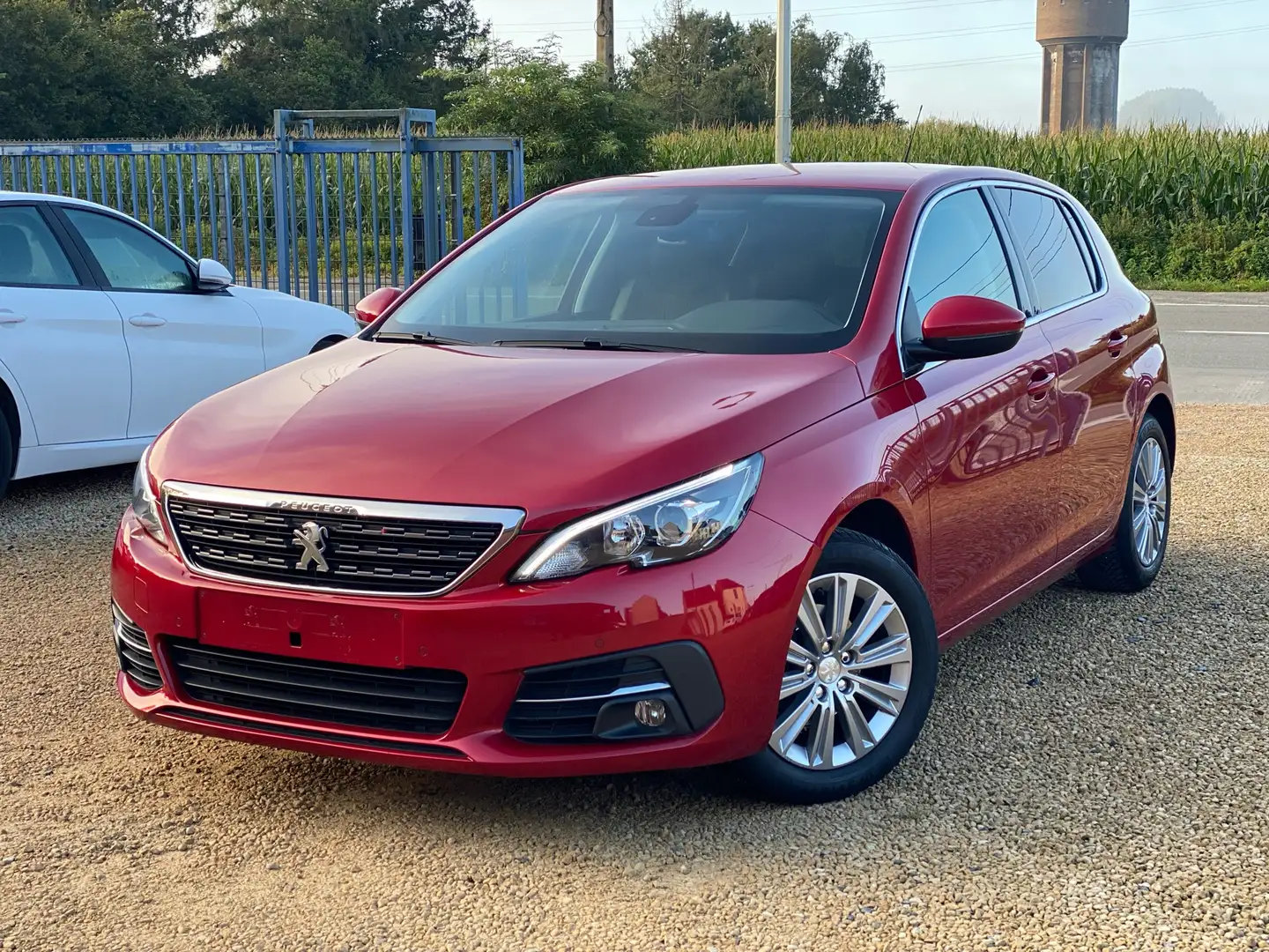 Peugeot 308 1.2 Allure STT Rood - 1